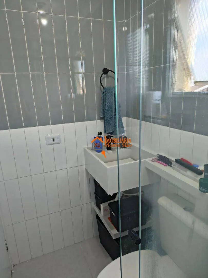Imagem Apartamento com 2 dormitórios à venda, 60 m² por R$ 330.000,00 - Parque Continental II - Guarulhos/SP