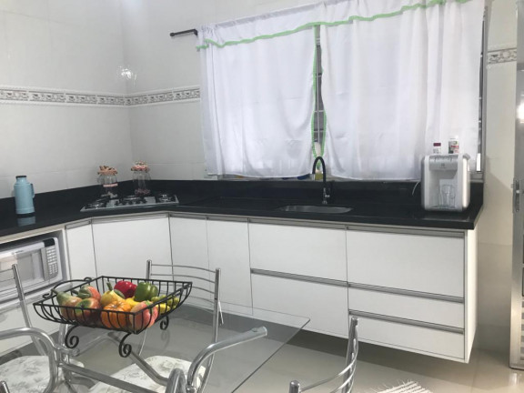 Imagem Sobrado com 2 Quartos à Venda, 147 m² em Borda Da Mata - Caçapava