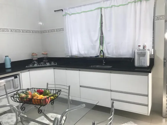 Imagem Sobrado com 2 Quartos à Venda, 147 m² em Borda Da Mata - Caçapava