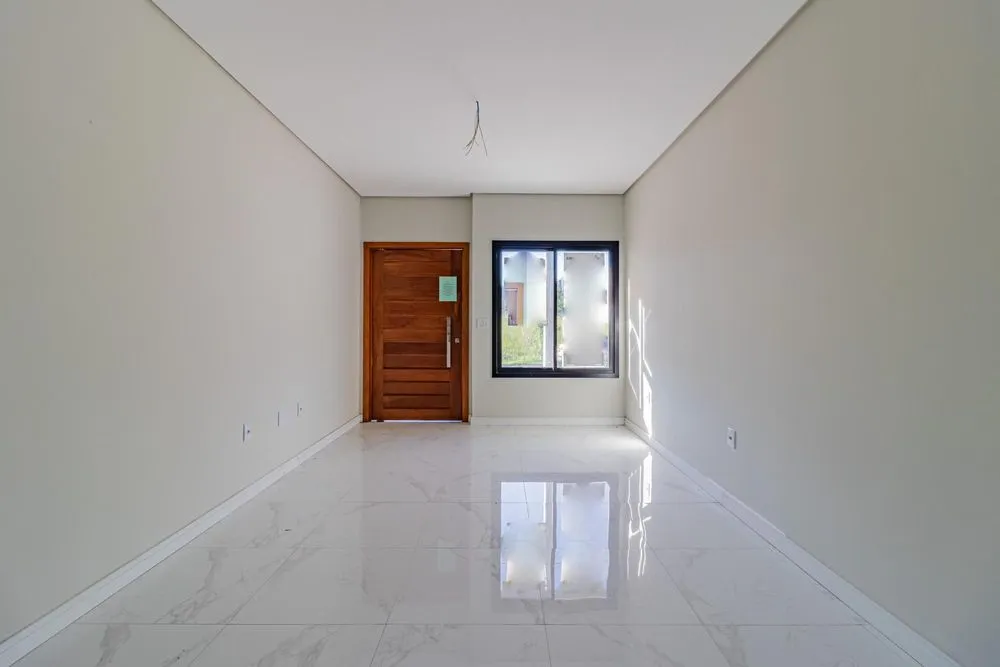 Imagem Casa 2 dormitórios no bairro Hipica em Porto Alegre para Alugar