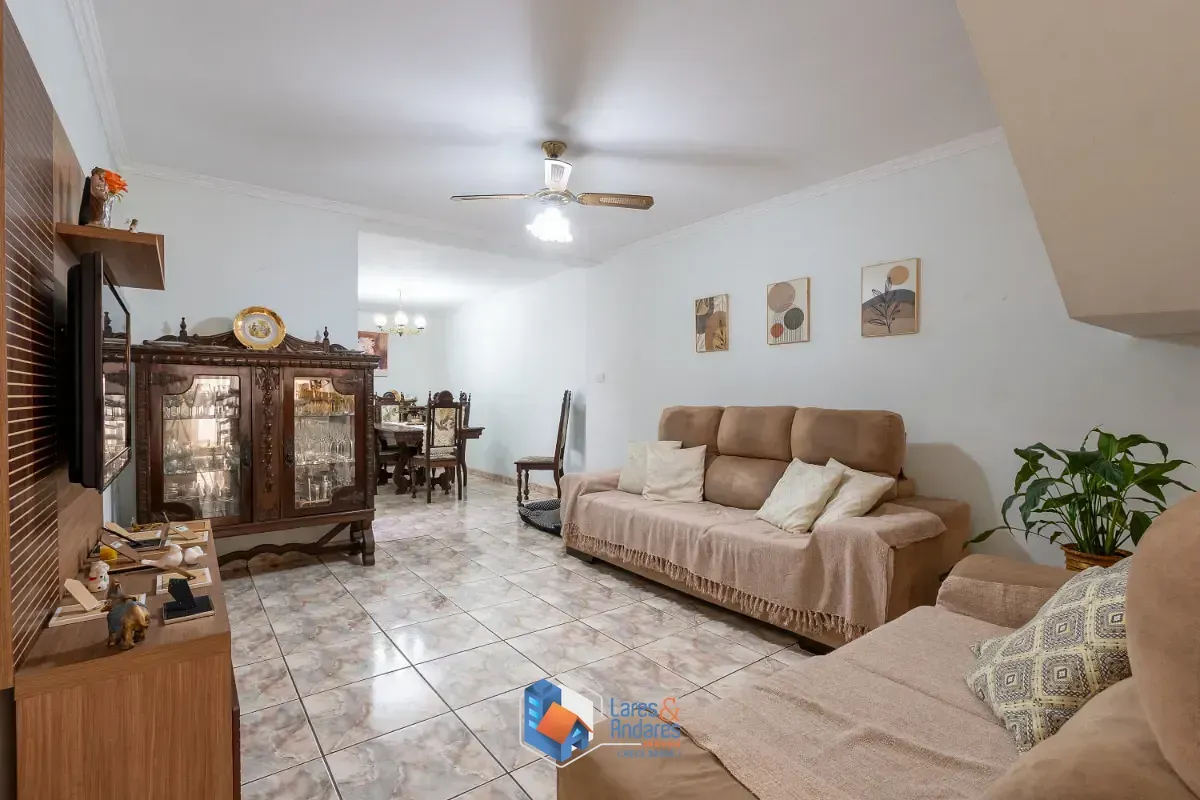 Imagem Casa para venda em Cidade Monções com 3 quartos, sendo 1 suíte, 165m²