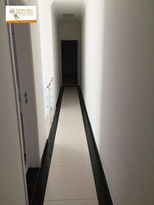 Imagem Sobrado com 3 dormitórios à venda, 200 m² por R$ 930.000,00 - Vila Galvão - Guarulhos/SP