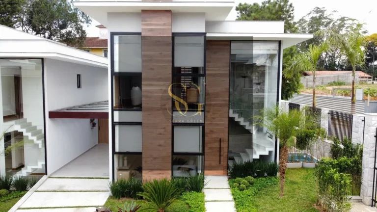 Foto do imóvel Casa para Venda em Teresópolis, Tijuca, 4 dormitórios, 2 suítes, 5 banheiros, 2 vagas