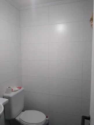 Imagem Um anúncio claro com pontos fortes