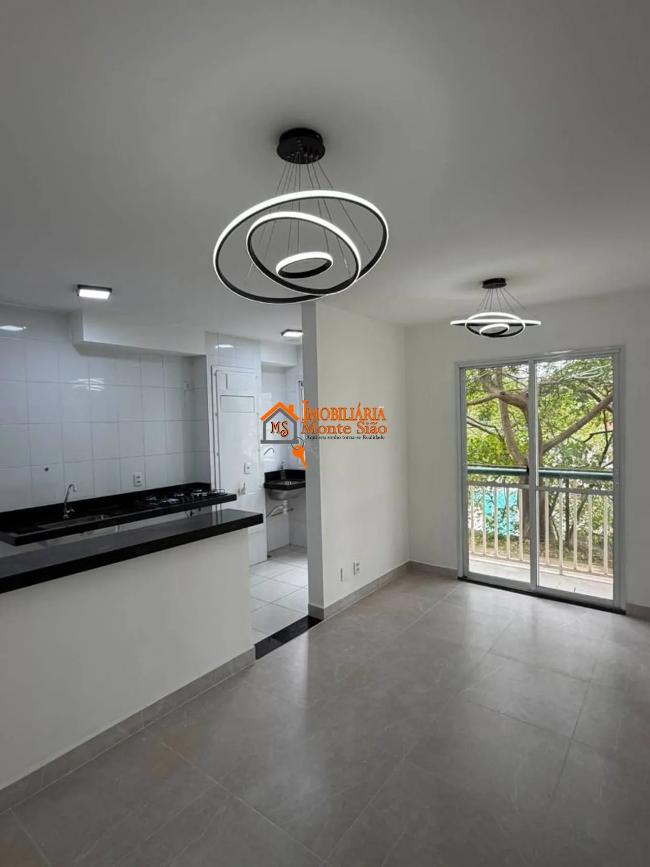 Imagem Apartamento com 2 dormitórios à venda, 44 m² por R$ 265.000,00 - Parque Industrial Cumbica - Guarulhos/SP