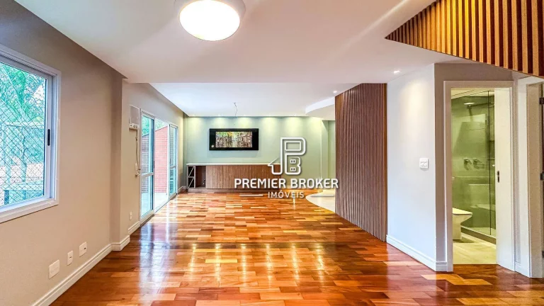 Imagem Apartamento com 3 dormitórios à venda, 124 m² por R$ 990.000,00 - Pimenteiras - Teresópolis/RJ