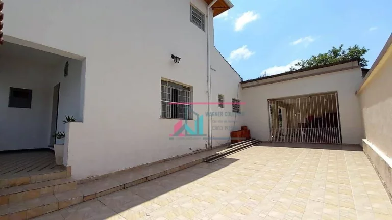 Imagem Sobrado com 3 dormitórios à venda - Centro - Cachoeira Paulista/SP