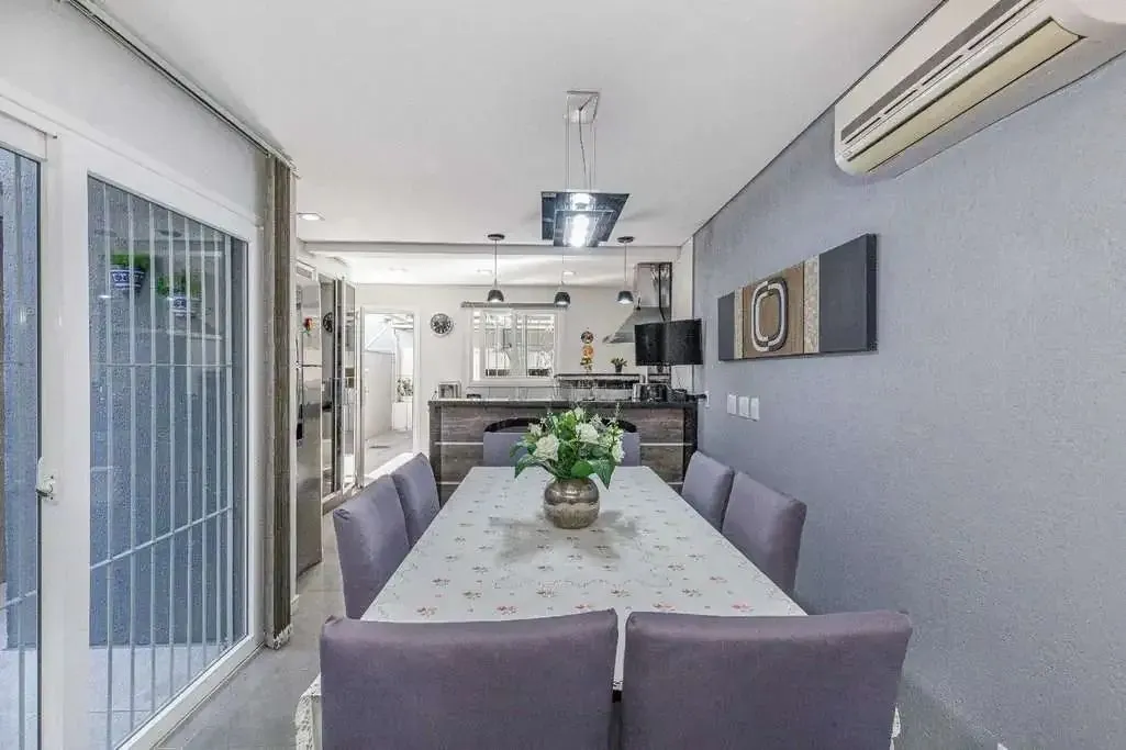 Imagem Sobrado com 3 Dormitórios, Suíte e Terraço Panorâmico - Jardim Planalto