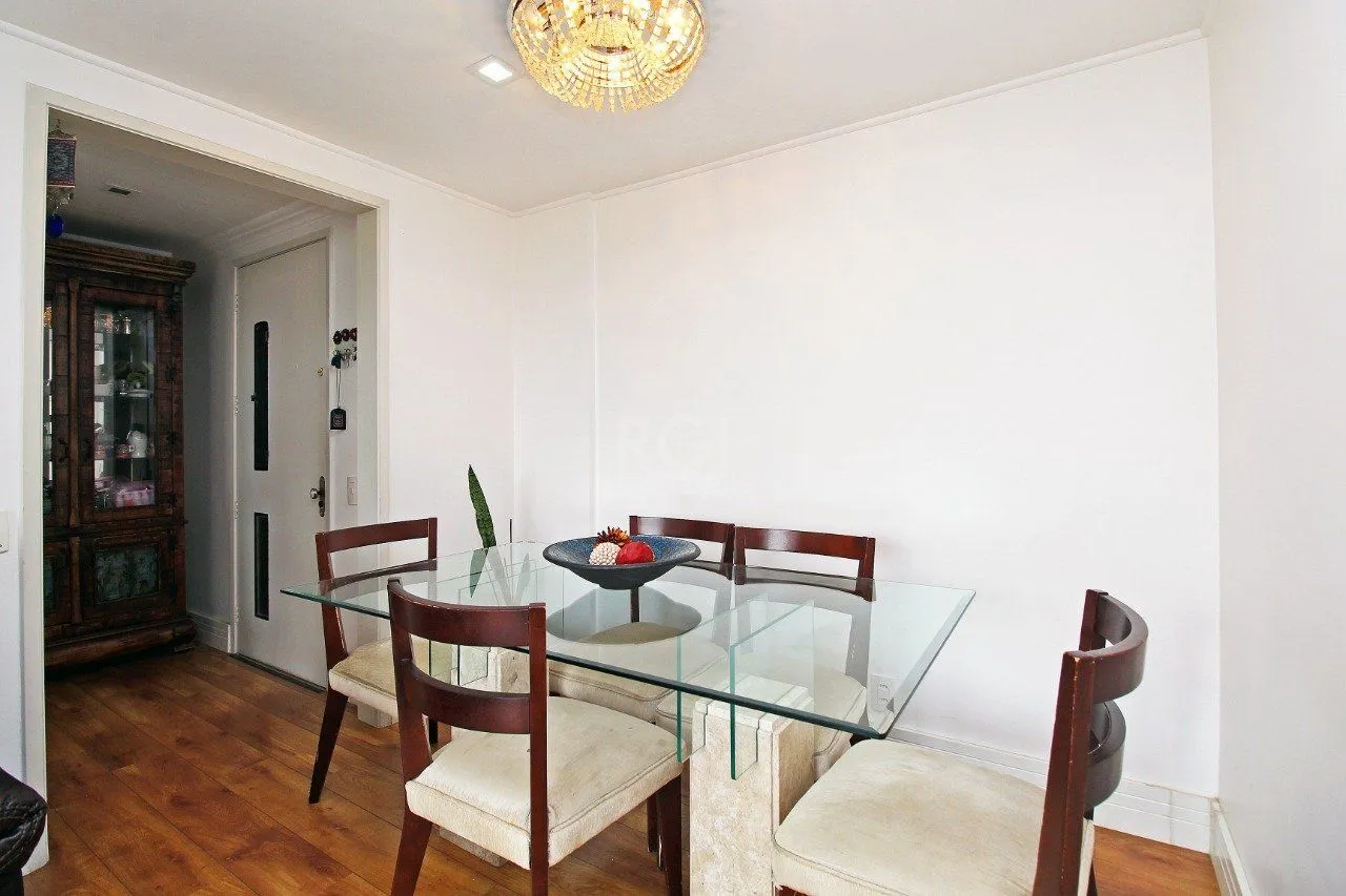 Imagem Apartamento 2 dormitórios, no bairro Floresta, Porto Alegre/RS