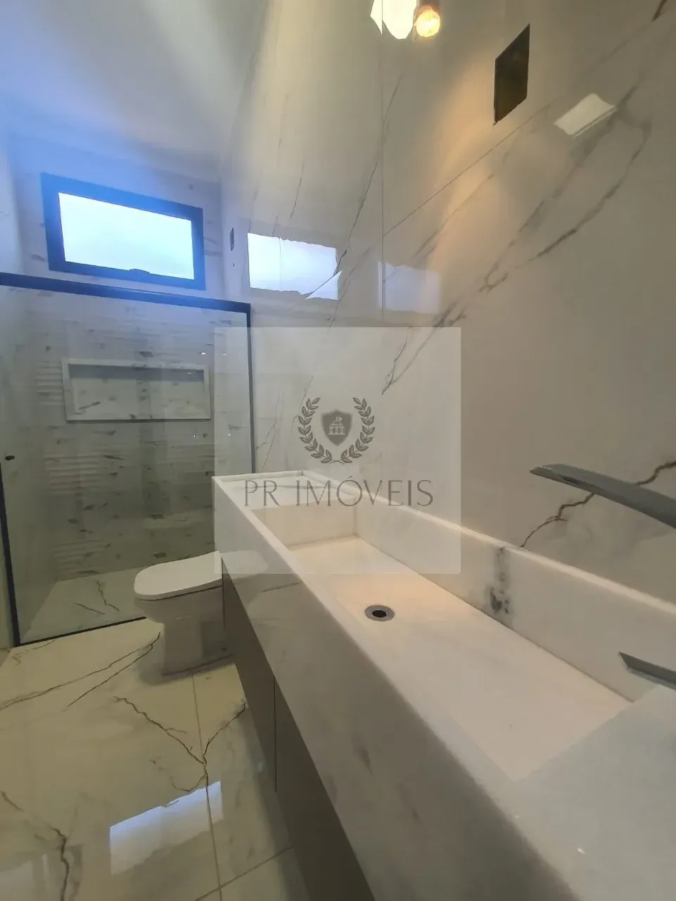 Imagem Imperdível oportunidade: Casa à venda em Araraquara-SP, Residencial Volpi, 3 quartos, 3 suítes, 2 salas, 5 banheiros, 4 vagas, 183m².