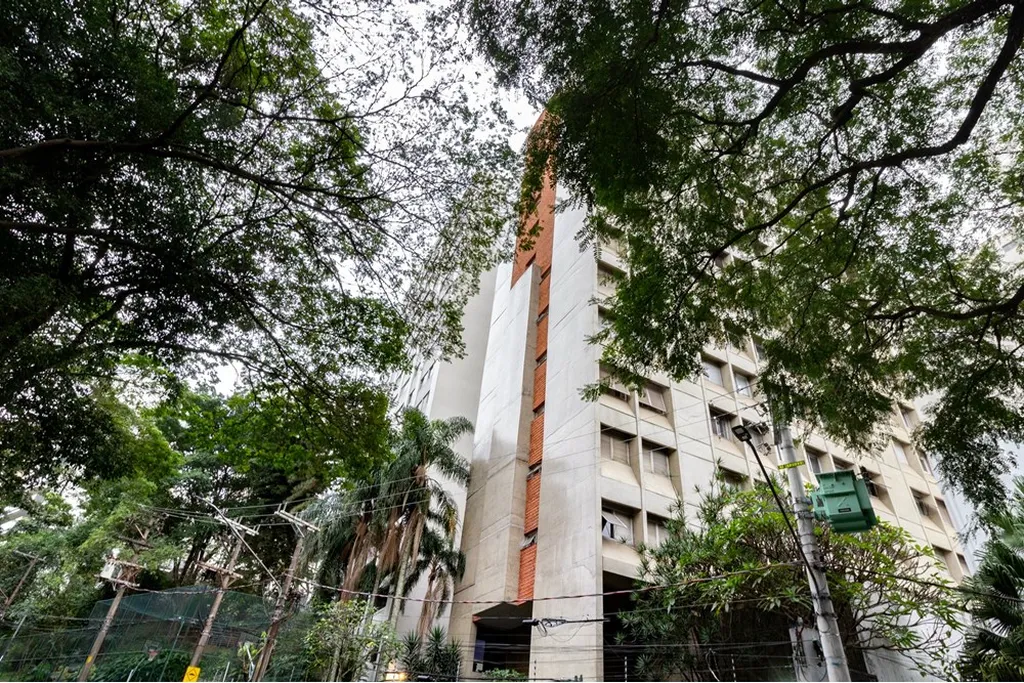 Imagem Apartamento à venda em São Paulo, Sumaré, com 3 quartos, 141m2