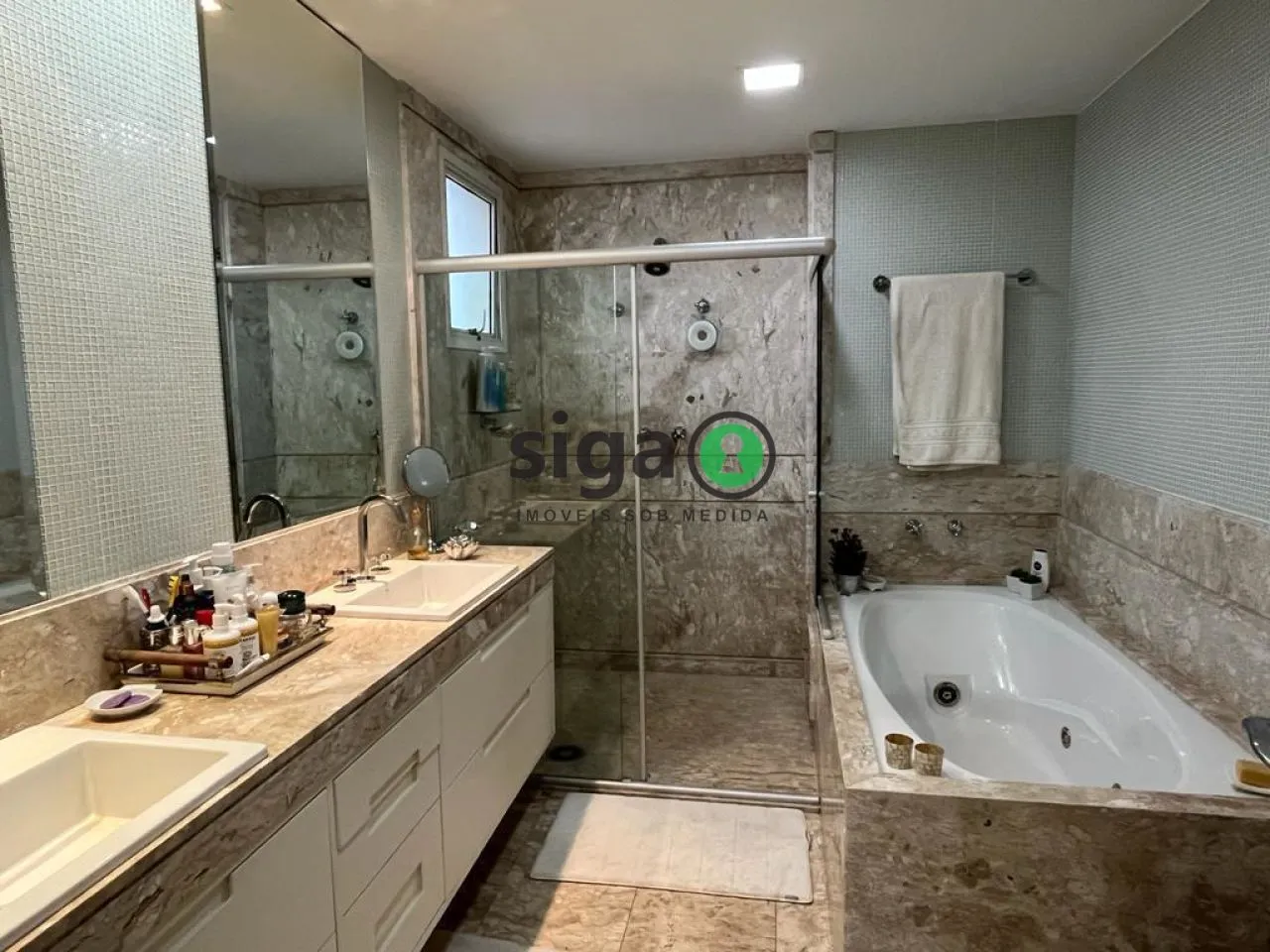 Imagem APARTAMENTO COM 4 QUARTOS PARA VENDA NA RUA GUARARA JARDIM PAULISTA
