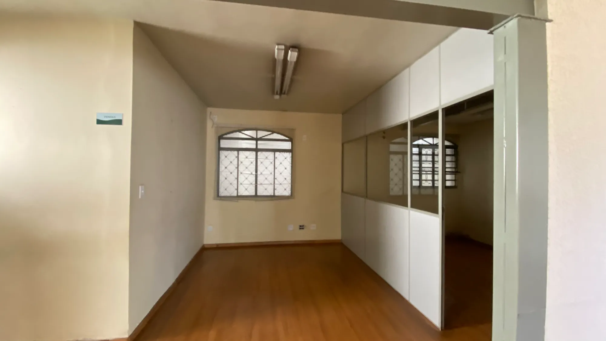 Imagem Casa com 3 Quartos à Venda ou Locação, 187 m² em Betânia - Belo Horizonte