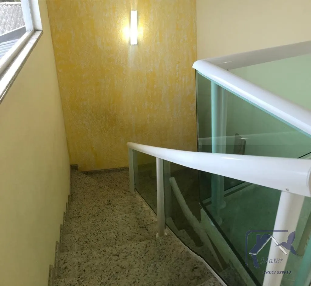 Imagem Casa para Venda - 0m², 5 dormitórios, sendo 2 suites, 2 vagas - Village