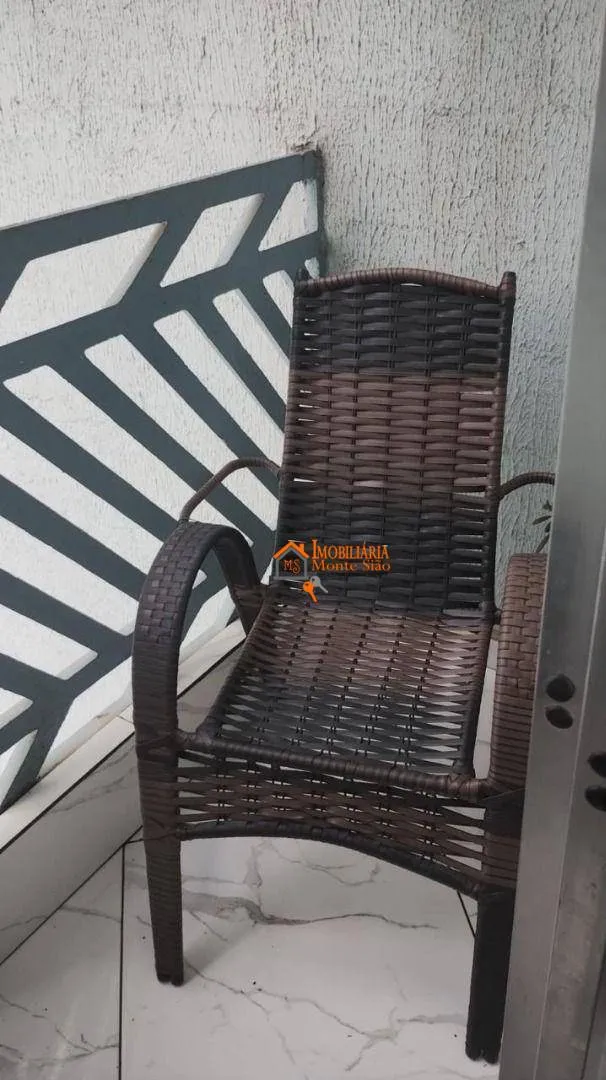 Imagem Apartamento com 2 dormitórios à venda, 54 m² por R$ 180.000,00 - Parque Primavera - Guarulhos/SP