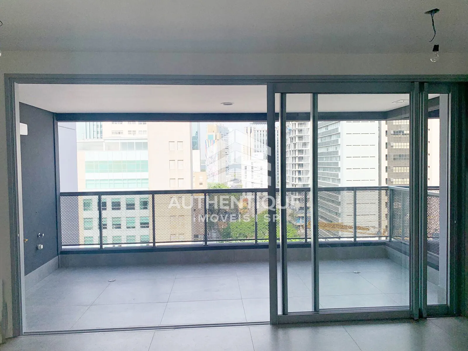 Imagem VENTURA PINHEIROS FARIA LIMA - Apartamento à venda em São Paulo/SP