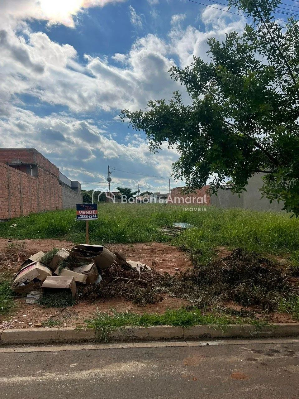 Imagem Terreno à venda no bairro Nova Veneza - Paulínia/SP.