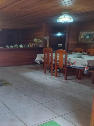 Imagem "CASA"" RUSTICA" A" VENDA" EM "GUARAPARI"