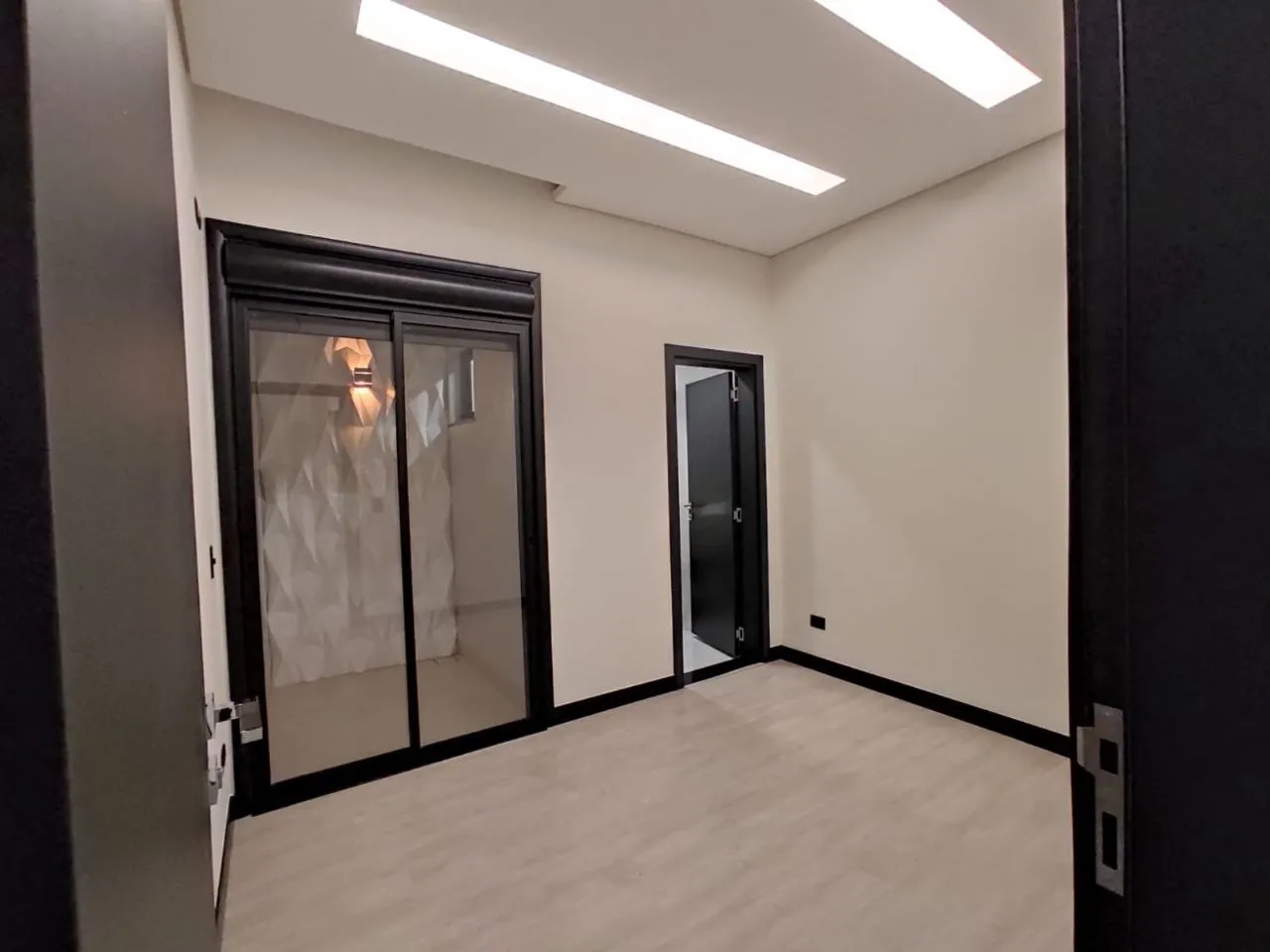 Imagem Casa 240m Umuarama-PR 150