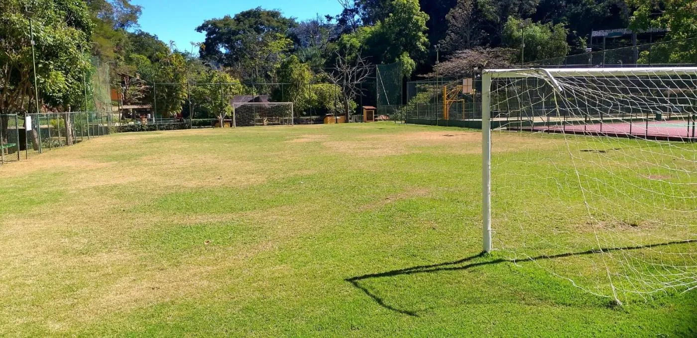 Imagem Terreno em Condomínio para Venda em Petrópolis / RJ no bairro Itaipava
