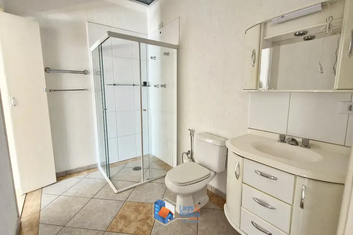 Imagem Sobrado para venda em Santana com 2 quartos, sendo 1 suíte, 116m²