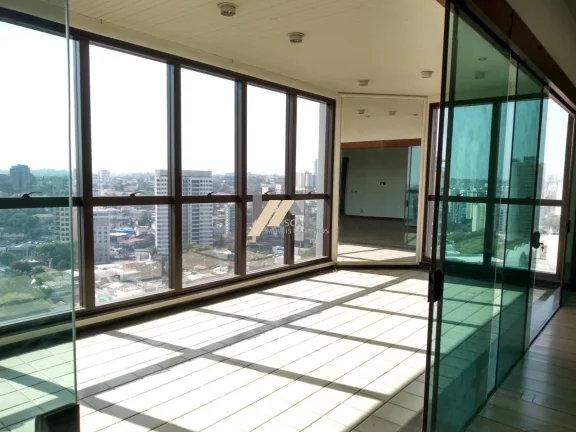 Foto do imóvel Apartamento à venda no Cambuí em Campinas, São Paulo