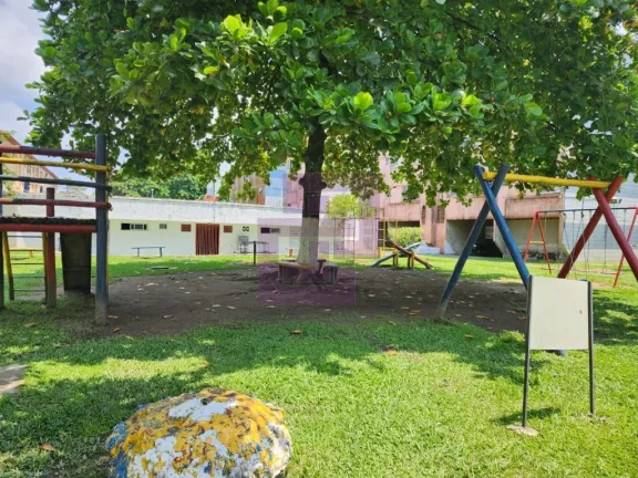 Imagem Apartamento à venda no Jardim dos Pássaros, Guarujá - 2 dormitórios, cozinha, garagem e mais!