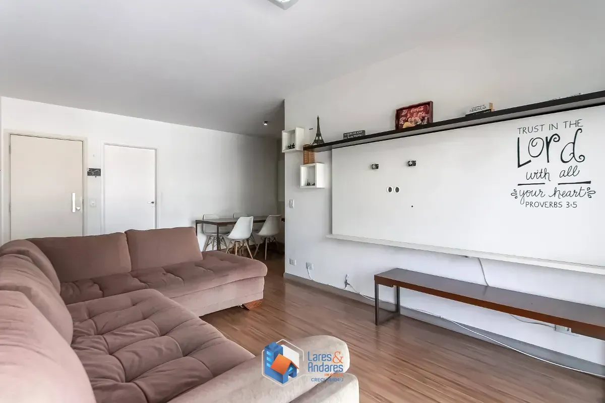 Imagem Apartamento para venda em Santo Amaro com 3 quartos, sendo 1 suíte, 120m²