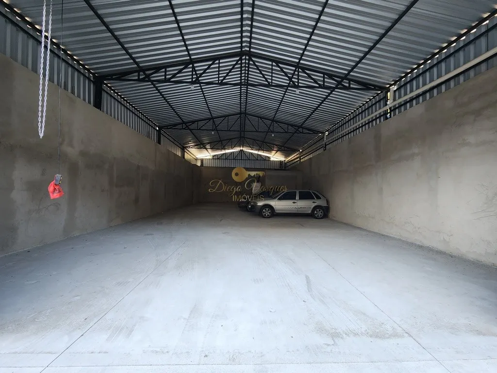 Imagem Galpão para Venda em Teresópolis / RJ no bairro São Pedro