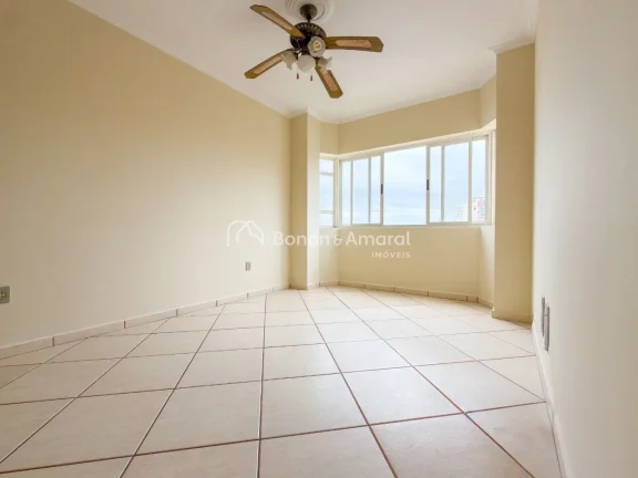 Imagem Se você busca espaço, conforto e excelente localização, este apartamento é uma ótima oportunid...