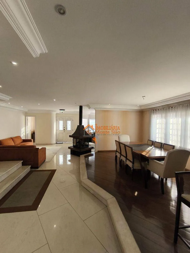 Imagem Sobrado com 3 dormitórios à venda, 450 m² por R$ 2.800.000,00 - Jardim Maia - Guarulhos/SP