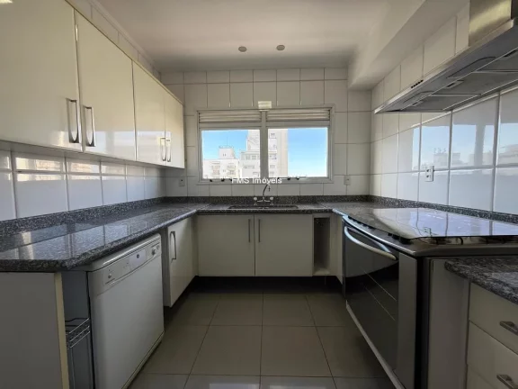 Imagem Apartamento no Campo Belo com 3 quartos, 3 suítes, 155m²
