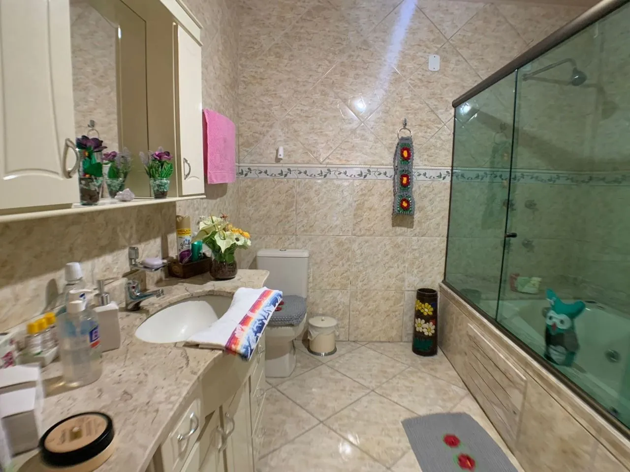 Imagem Casa para Venda - 318m², 3 dormitórios, Piscina, Bairro Guarujá