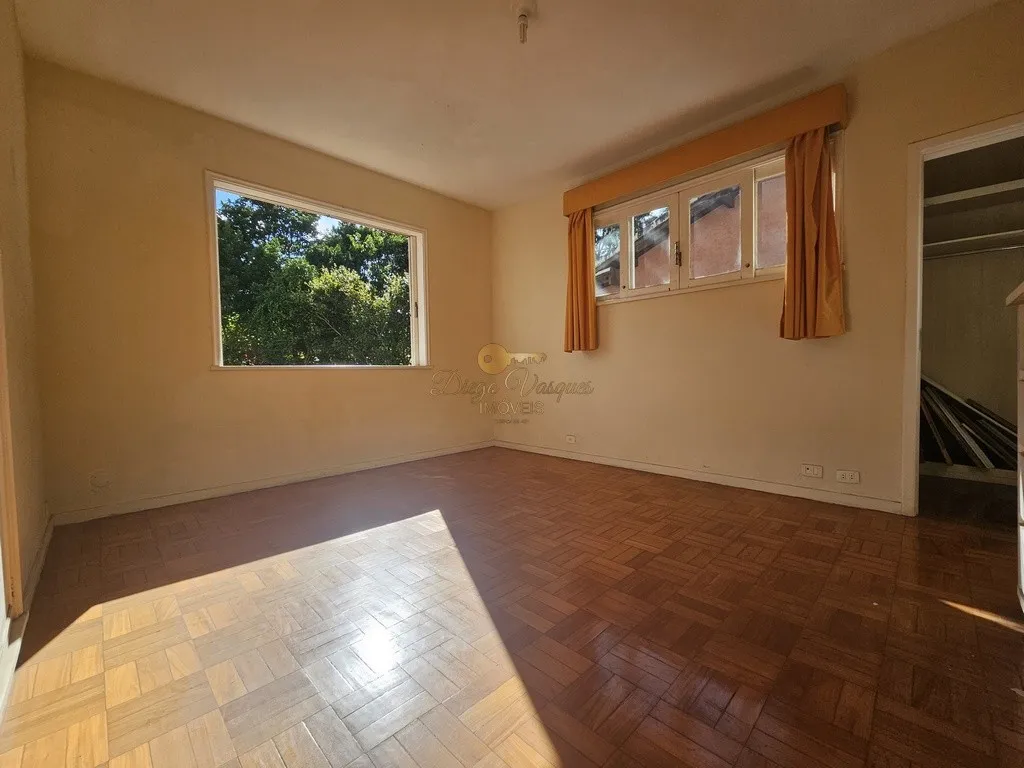 Imagem Casa para Venda em Teresópolis / RJ no bairro Jardim Cascata