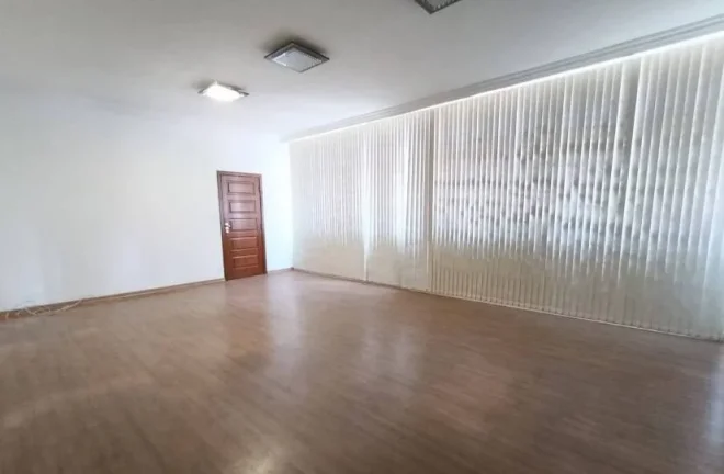 Imagem APARTAMENTO COM 03 QUARTOS, VAGA DE GARAGEM NO CENTRO!!!!!