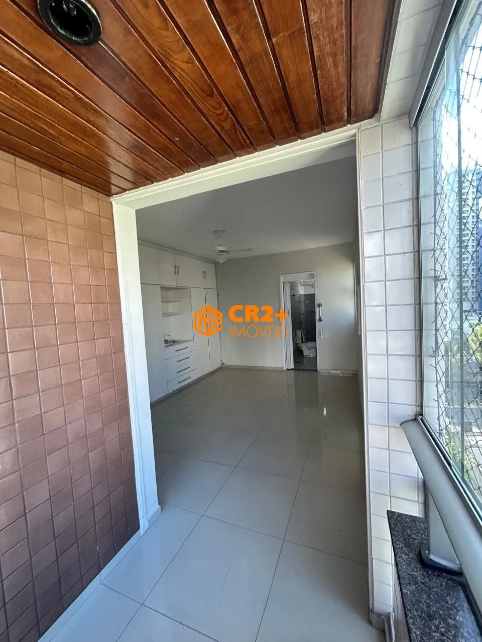 Imagem Vendo Apartamento na Domingos Ferreira, Nascente- 175m²