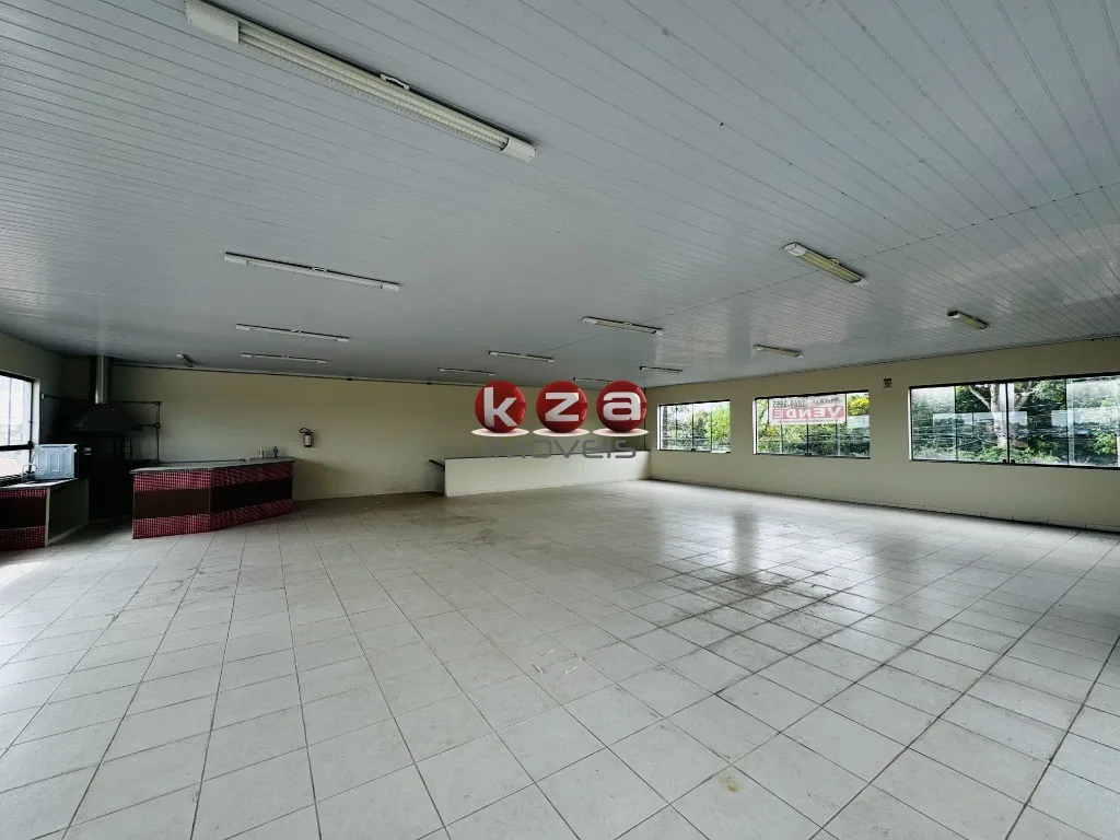 Imagem Salão Comercial à Venda em Valinhos-SP, na Vila Faustina II: 3 Salas, 6 Banheiros, 6 Vagas e 511m² de Área