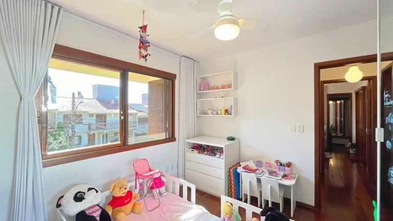 Imagem Casa para venda no bairro Teresópolis em Porto Alegre