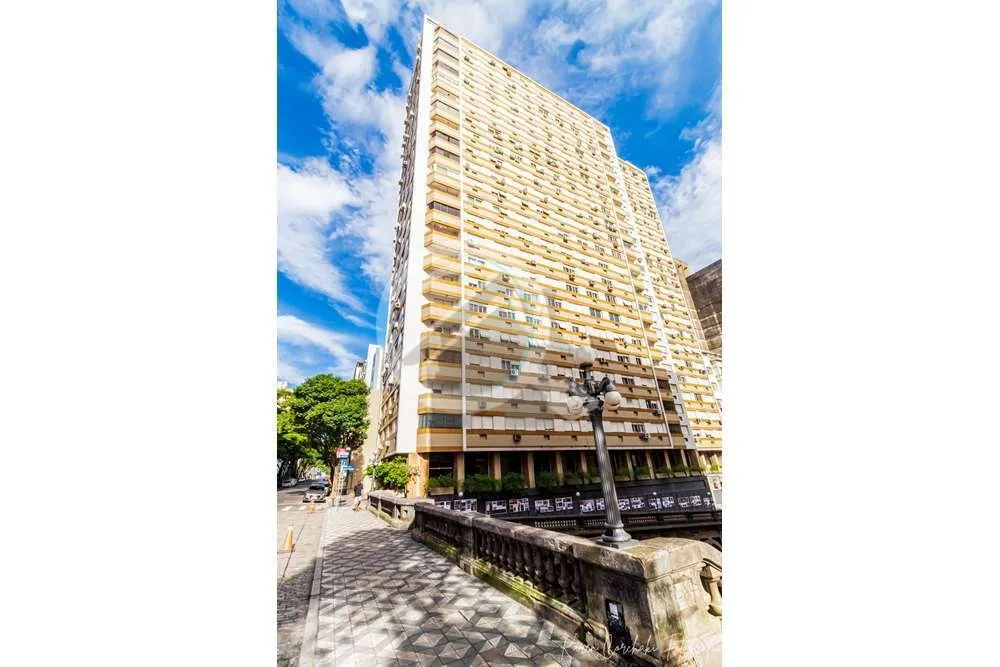 Imagem Apartamento com 109 metros de área privativa, 3 dormitórios, Suíte: Ampla suíte com closet, bene...