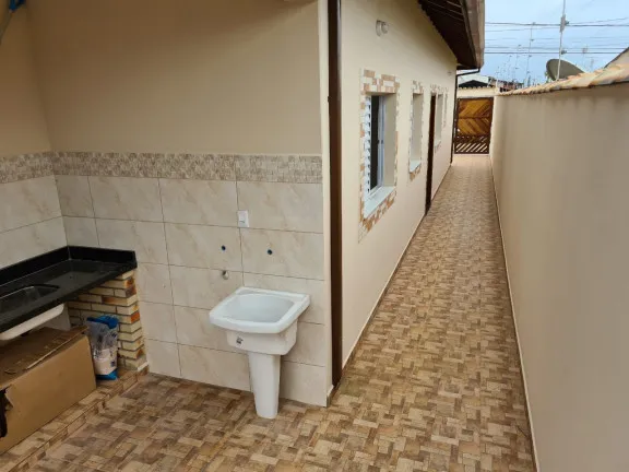 Imagem Casa com 2 Quartos à Venda, 57 m² em Balneário Tupy - Itanhaém