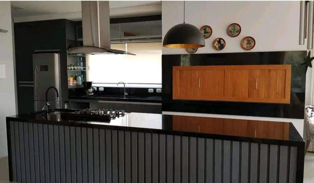 Imagem CASA COM PISCINA INDOOR NO CONDOMÍNIO VIVENDAS DA SERRA - CANELA/RS