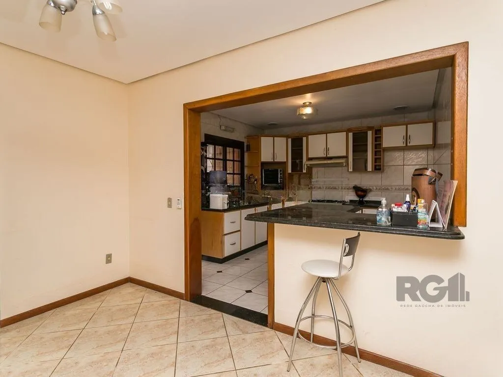 Imagem Casa de 3 dormitórios, no bairro Campo Novo