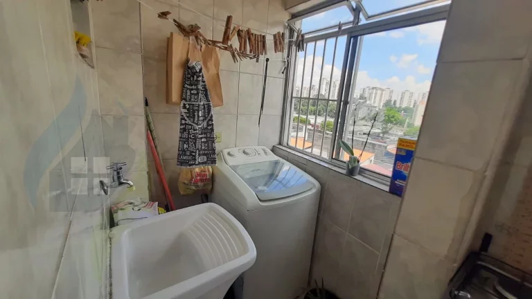 Imagem Apartamento de 2 quartos, 1 sacada, 1 banheiro, 1 vaga de garagem e 74,00 m² no Taboão