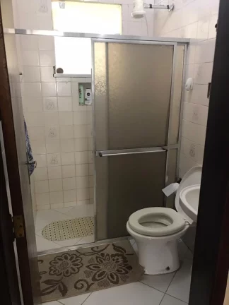 Imagem Vendo casa próxima a Padaria Padoca