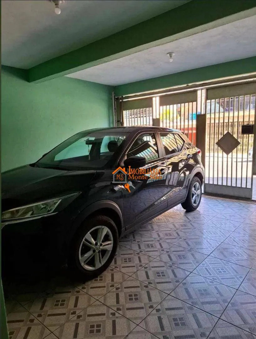 Imagem Sobrado com 3 dormitórios à venda, 210 m² por R$ 795.000,00 - Jardim Adriana - Guarulhos/SP