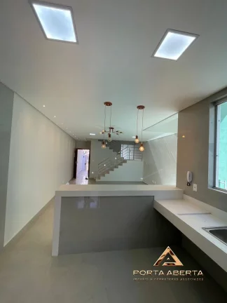 Imagem Casa com piscina no bairro das Fontes - Cód. 797