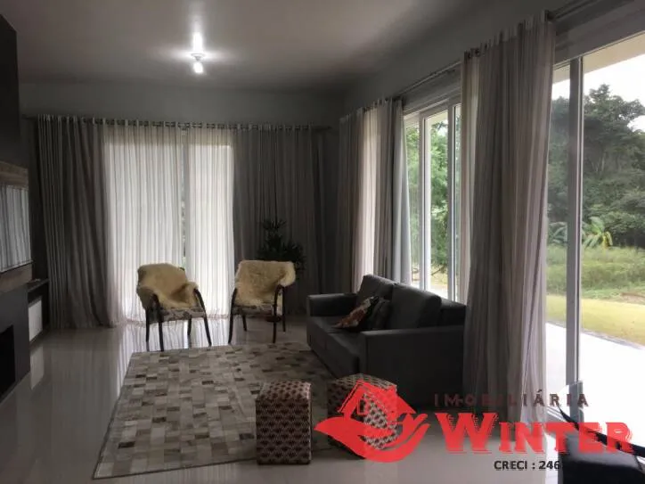 Imagem Linda casa de 282,00m² em amplo terreno no bairro Vila Rica, Feliz.