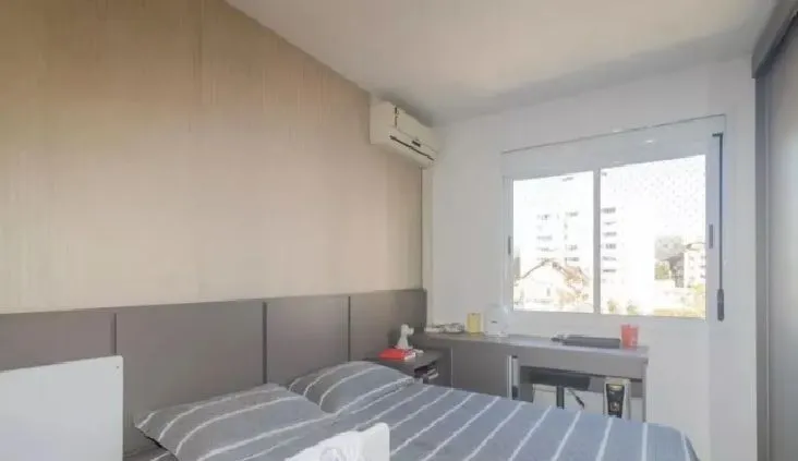 Imagem 2 Dorm c/ Suíte, elevador e 2 Vagas Lado a Lado - 75m2 no Jardim Botânico