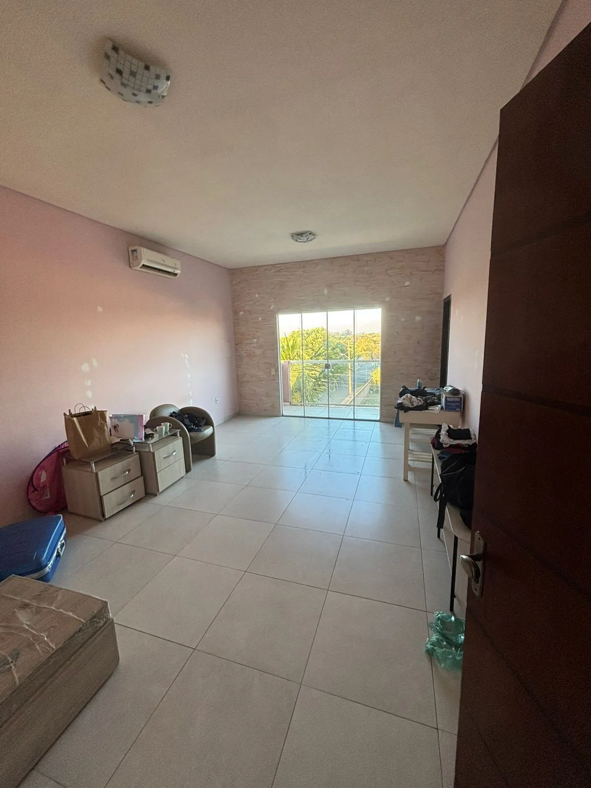 Imagem Bonita casa/sobrado IBanheiro externo + 2 edículas I Bairro Santa Cruz II