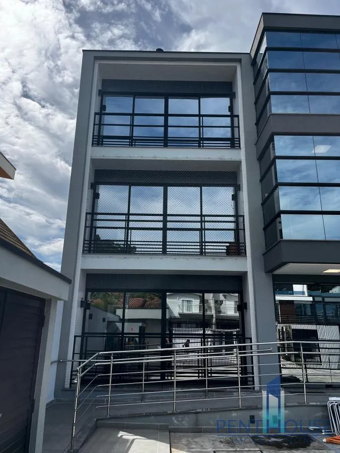 Imagem Apartamento Zona Central para Venda em Balneário Camboriú, Praia dos Amores, 3 dormitórios, 1 suíte, 2 banheiros, 2 vagas